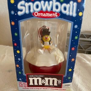 intage M&M's Ornament - 2001 Snowball Red & Yellow M&M Characters - NEW In Box.